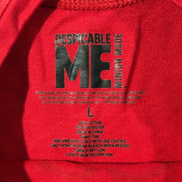 Despicable Me Minion Made Sweater Girls Sz L Red Crewneck Long Sleeve Christmas - Picture 5 of 5